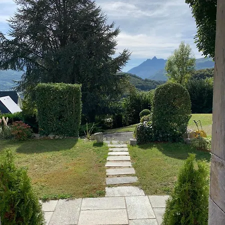 Le Belvedere * Salles (Hautes-Pyrenees)