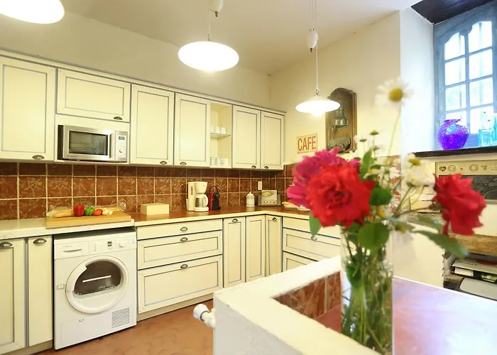 Le Belvedere * Salles (Hautes-Pyrenees)