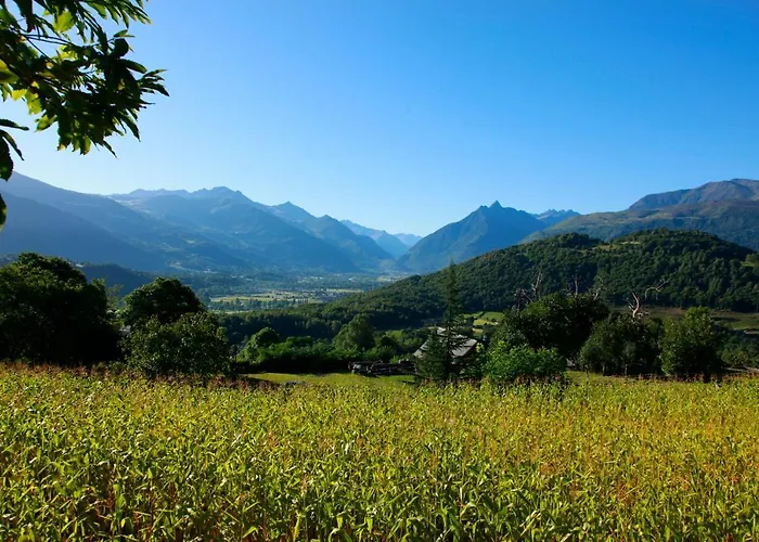 Le Belvedere * Salles (Hautes-Pyrenees)